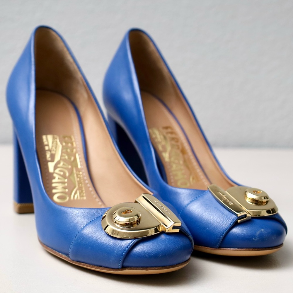 COPY - Ferragamo Pumps